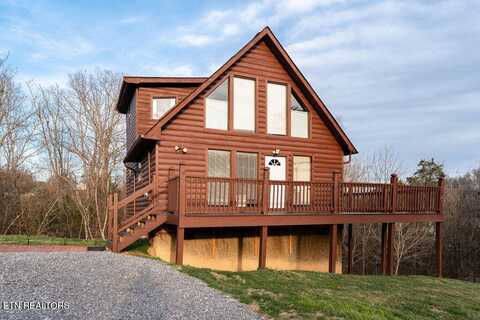 1218 Sugar Loaf Rd, Sevierville, TN 37876