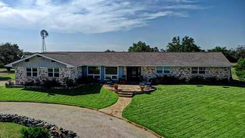 647 Blue Sage Loop, Kerrville, TX 78028