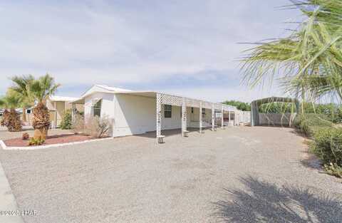 490 N Moon Mountain Ave, Quartzsite, AZ 85346