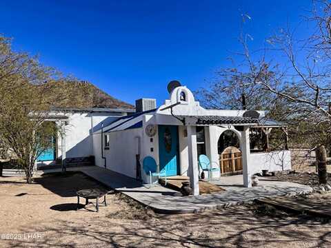 11658 Sherry Rd, Yucca, AZ 86438