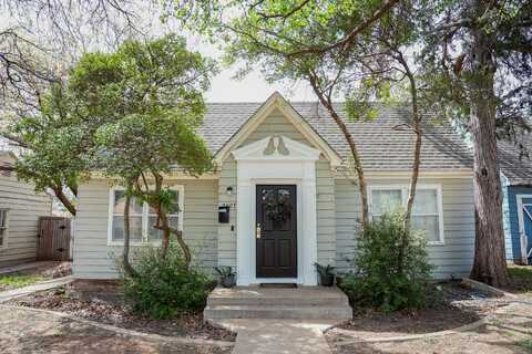 2407 22nd Street, Lubbock, TX 79411