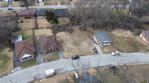 4417 June Avenue, Saint Louis, MO 63121
