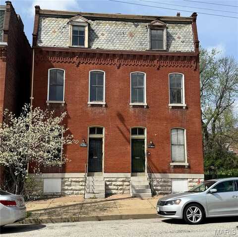 1519 Mallinckrodt Street, Saint Louis, MO 63107
