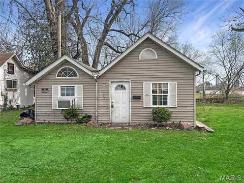 2814 E 24th Street, Granite City, IL 62040