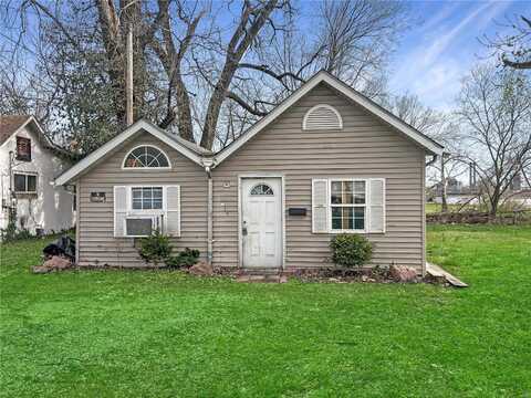 2814 E 24th Street, Granite City, IL 62040