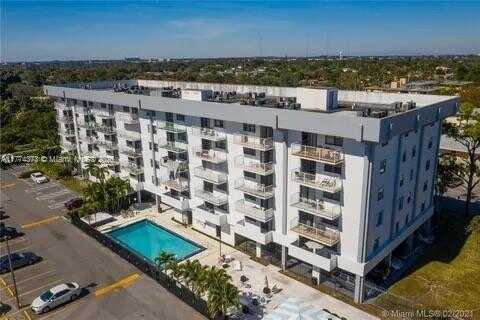 920 NE 169th St, North Miami Beach, FL 33162