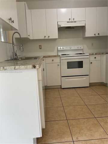 13485 SW 284th St, Miami, FL 33033