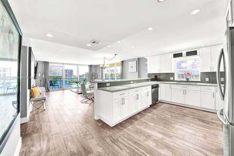 3800 S Ocean Dr, Hollywood, FL 33019