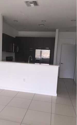 1370 NW 34th Way, Lauderhill, FL 33311