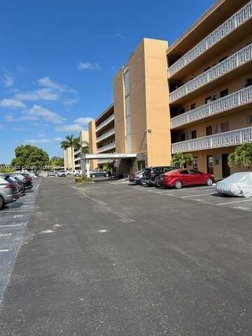 219 NE 14th Ave, Hallandale Beach, FL 33009