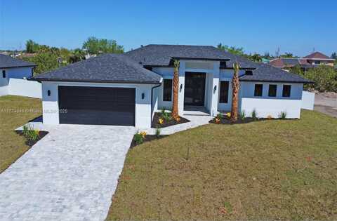 1913 NE 34th Terrace, Cape Coral, FL 33909