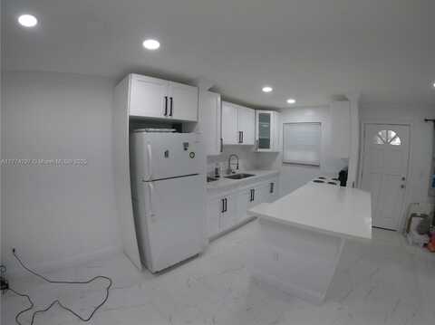 3265 Griffin Rd, Dania Beach, FL 33312