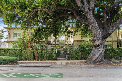 900 Meridian Ave, Miami Beach, FL 33139