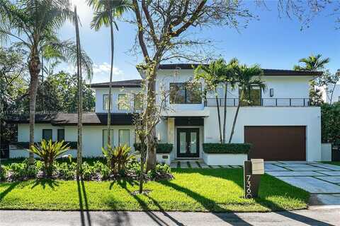 7360 SW 53rd Pl, Miami, FL 33143