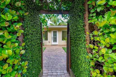 919 SW 7th St, Fort Lauderdale, FL 33315