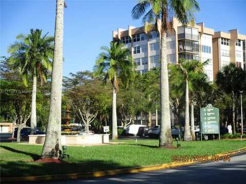1300 Saint Charles Pl, Pembroke Pines, FL 33026