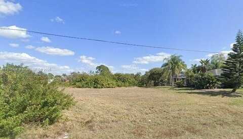 1823 NW 27th Pl, Cape Coral, FL 33993