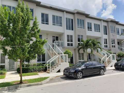 10280 NW 63rd Ter, Doral, FL 33178