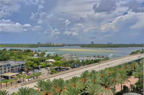 10275 Collins Ave, Bal Harbour, FL 33154