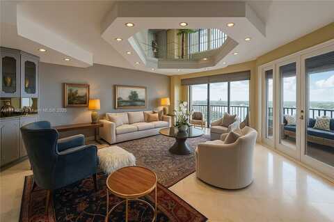 2000 Island Blvd, Aventura, FL 33160