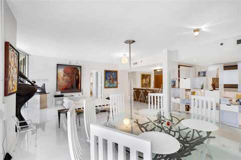 475 Brickell Ave, Miami, FL 33131