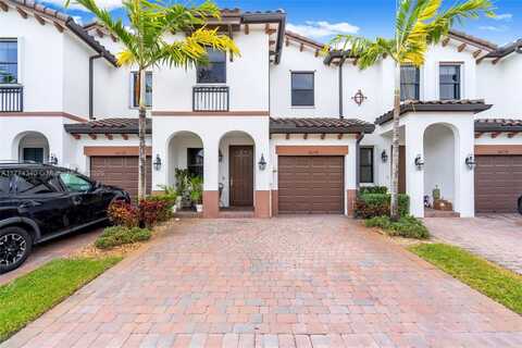10228 NW 88th Ter, Doral, FL 33178