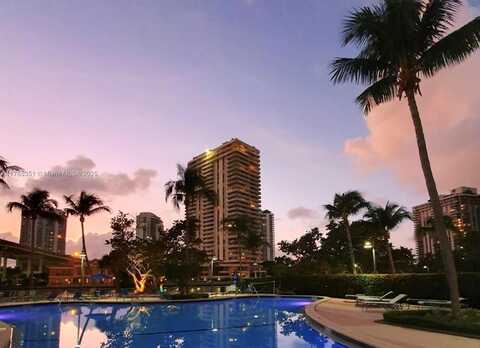 19390 Collins Ave, Sunny Isles Beach, FL 33160