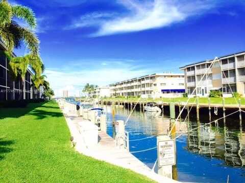 236 Castlewood Dr, North Palm Beach, FL 33408