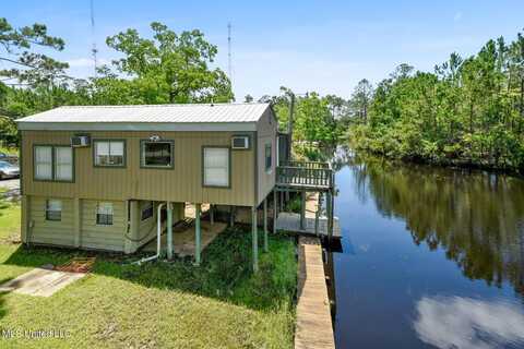 10091 River Drive, Bay Saint Louis, MS 39520