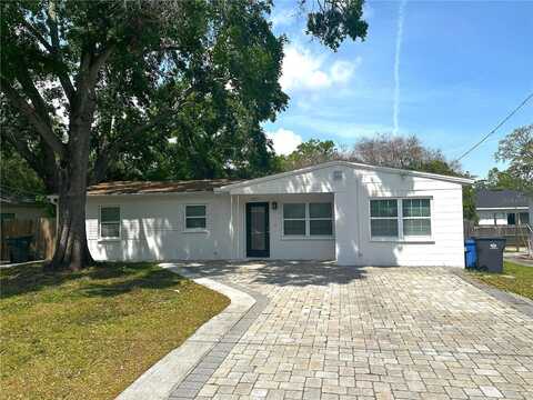 2315 CARROLL PLACE, TAMPA, FL 33612