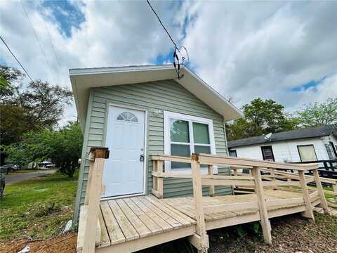 1402 POWHATTAN STREET, JACKSONVILLE, FL 32209