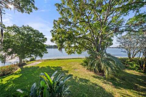 12107 LAKE CARROLL DRIVE, TAMPA, FL 33618