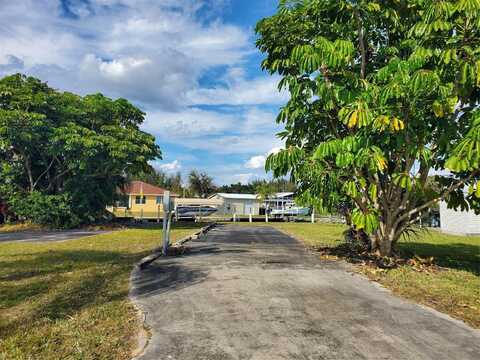 710 DELRAY PLACE, PUNTA GORDA, FL 33950