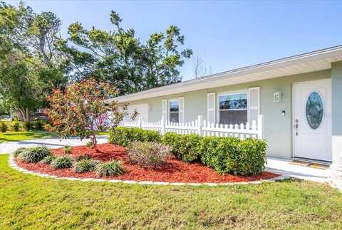 8208 17TH AVENUE NW, BRADENTON, FL 34209