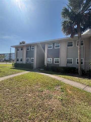 818 SKY LAKE CIRCLE, ORLANDO, FL 32809