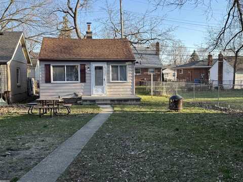 8477 Sherman, Warren, MI 48089