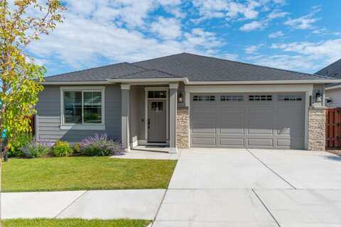 1007 NE Hudspeth Circle, Prineville, OR 97754