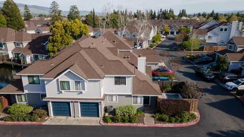 350 Creekview DR, Morgan Hill, CA 95037