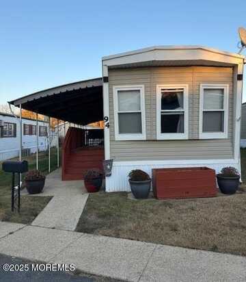 94 Locust Grove, Hazlet, NJ 07730