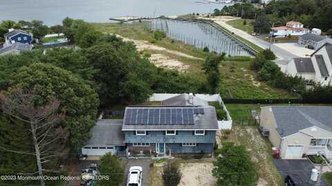 15 Cedarcrest Drive, Bayville, NJ 08721