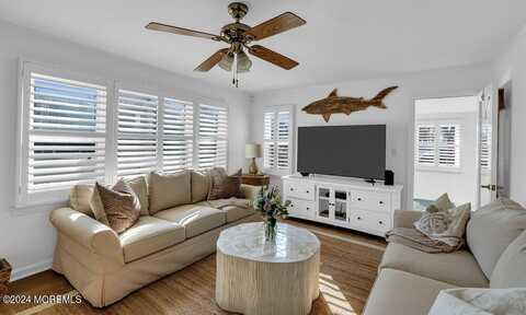 1403 Ocean Avenue, Point Pleasant Beach, NJ 08742