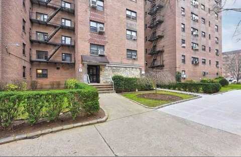 31-31 138 Street, Flushing, NY 11354