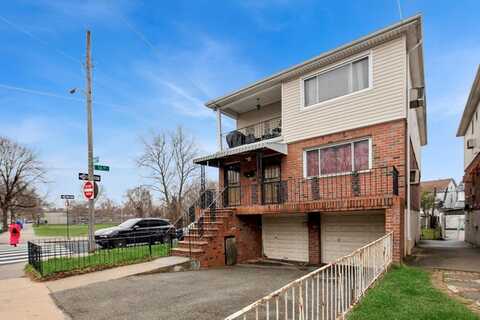 54-30 Kissena Boulevard, Flushing, NY 11355