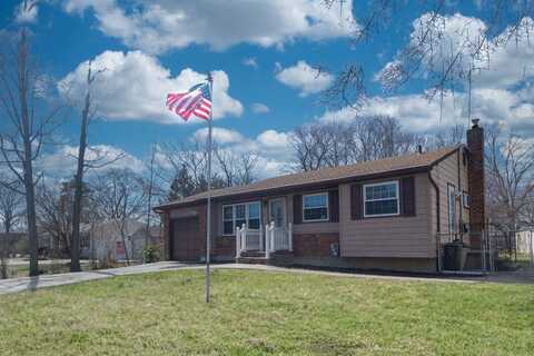 1418 Manatuck Boulevard, Bay Shore, NY 11706