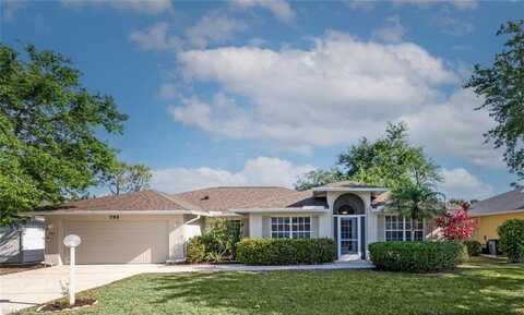795 Charlemagne, NAPLES, FL 34112