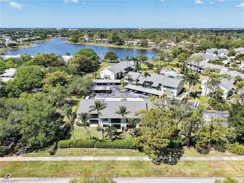 2902 Kings Lake, NAPLES, FL 34112