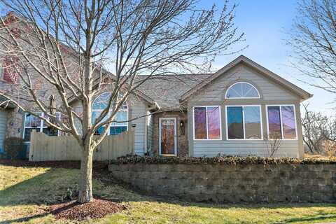 2046 Olmstead Drive, Woodstock, IL 60098