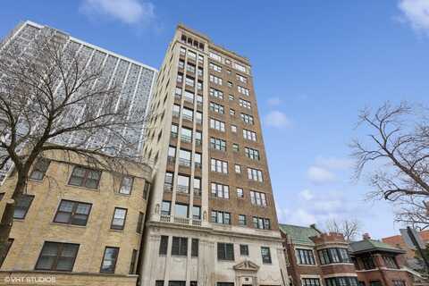 707 W Junior Terrace, Chicago, IL 60613