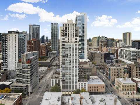 200 W Grand Avenue, Chicago, IL 60654