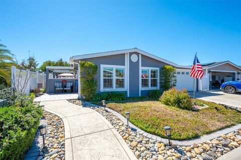 330 Lark Drive, Paso Robles, CA 93446